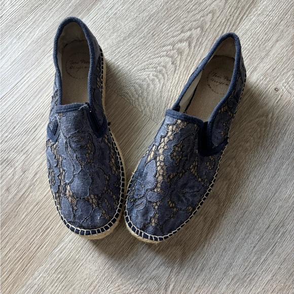 Tom Poms - Women's Lace Espadrilles - Picture 2 of 6